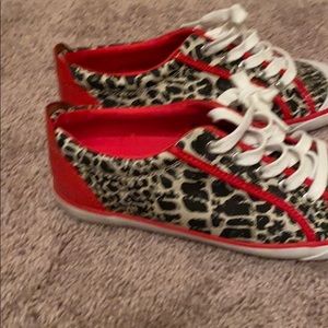 Coach sneakers 8.5